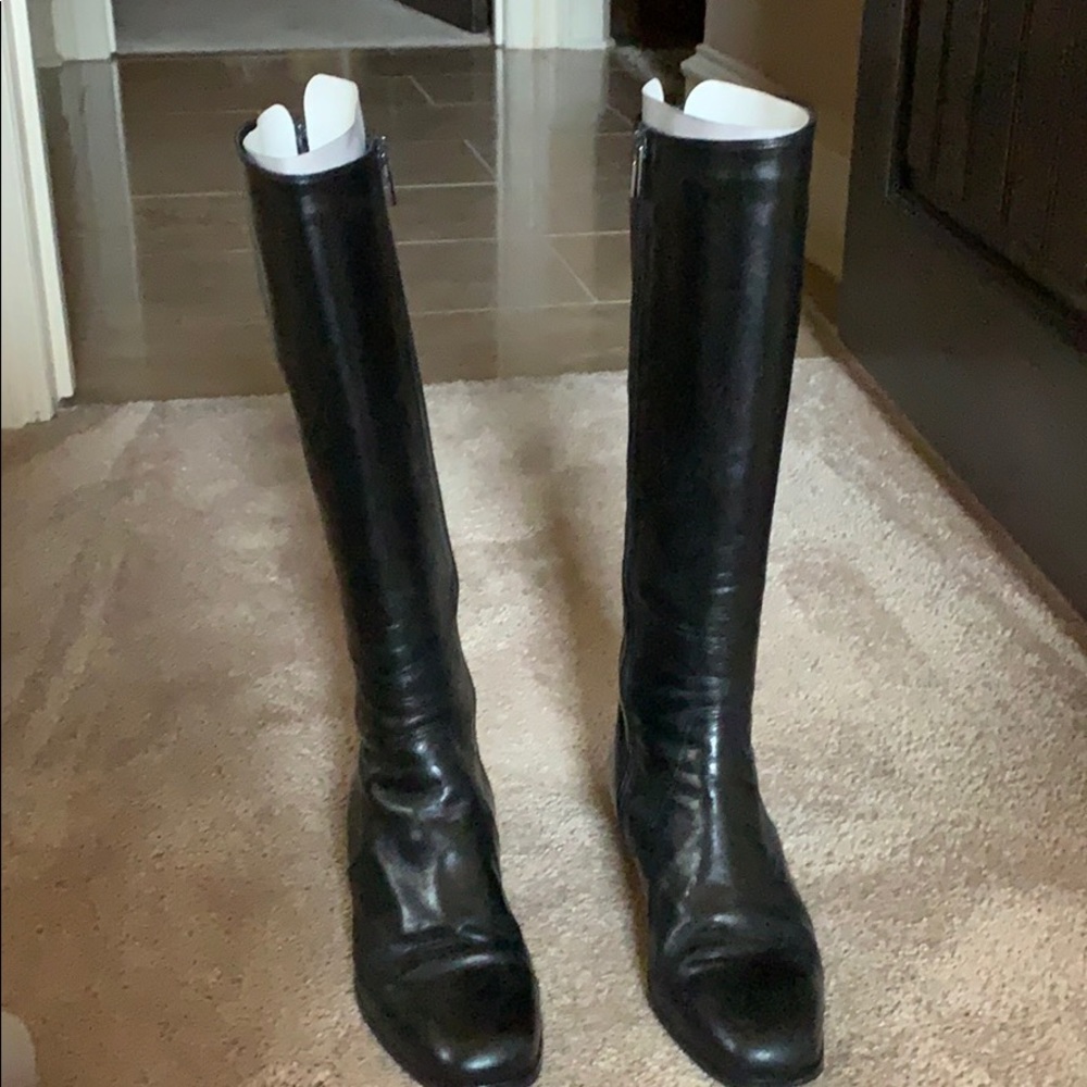 Boots!